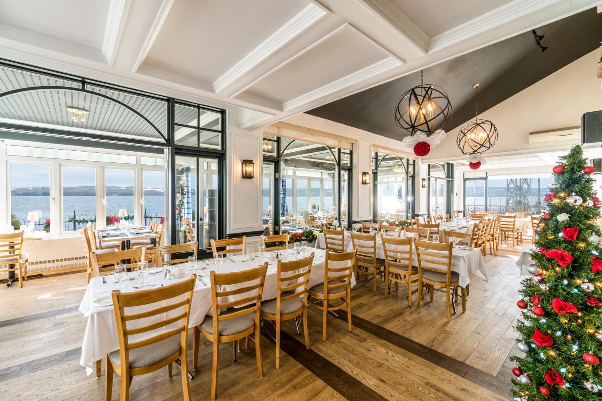 Goeliche Hotel Et Appartement Saint-Laurent-de-l'ile d'Orleans Εξωτερικό φωτογραφία