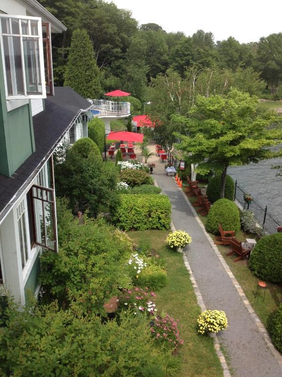 Goeliche Hotel Et Appartement Saint-Laurent-de-l'ile d'Orleans Δωμάτιο φωτογραφία