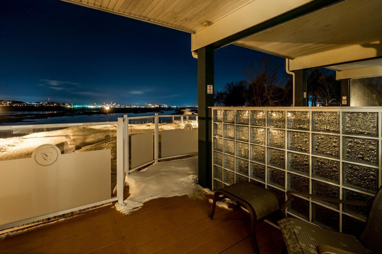 Goeliche Hotel Et Appartement Saint-Laurent-de-l'ile d'Orleans Εξωτερικό φωτογραφία